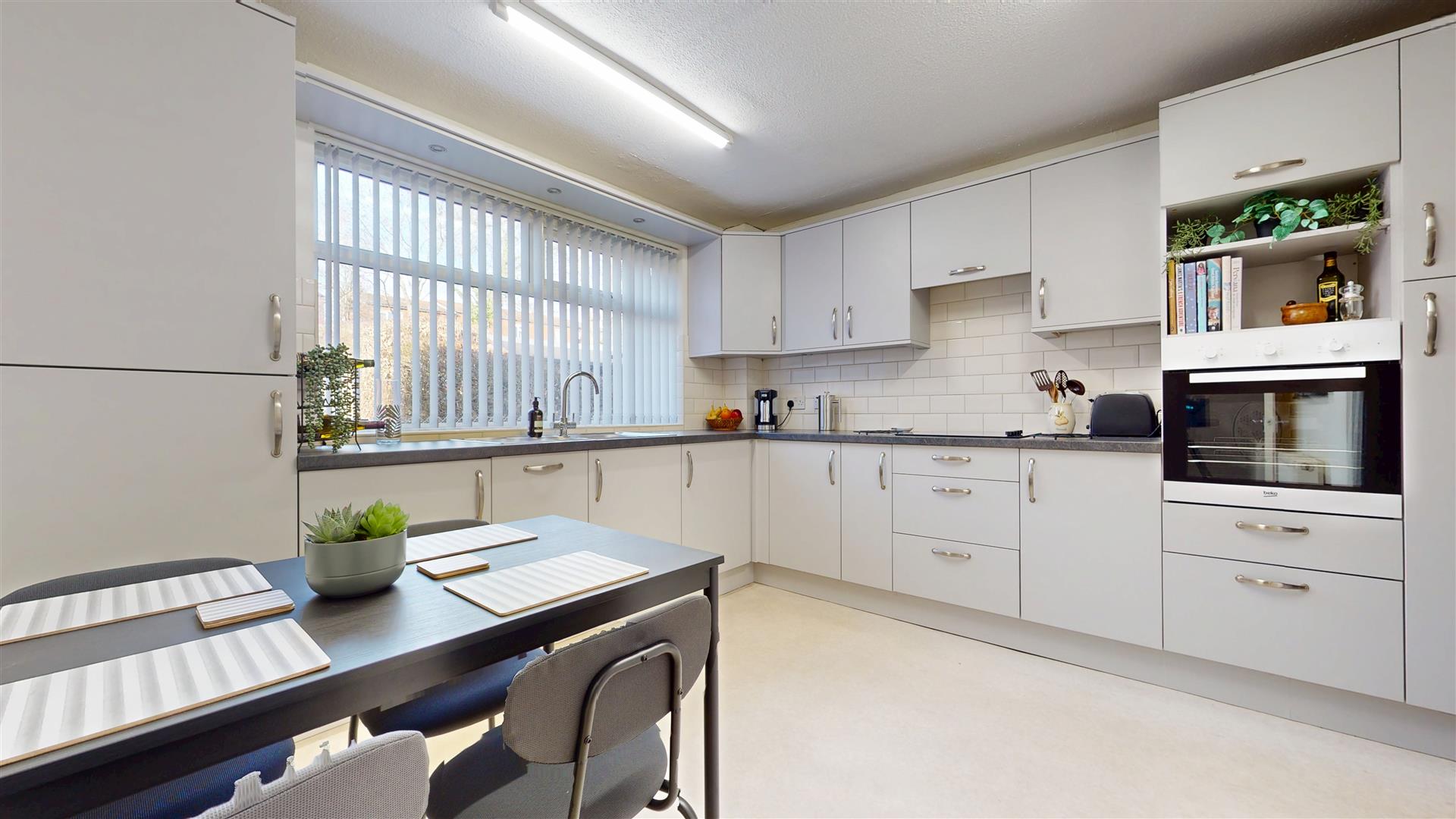Stamford Avenue, Springfield, Milton Keynes